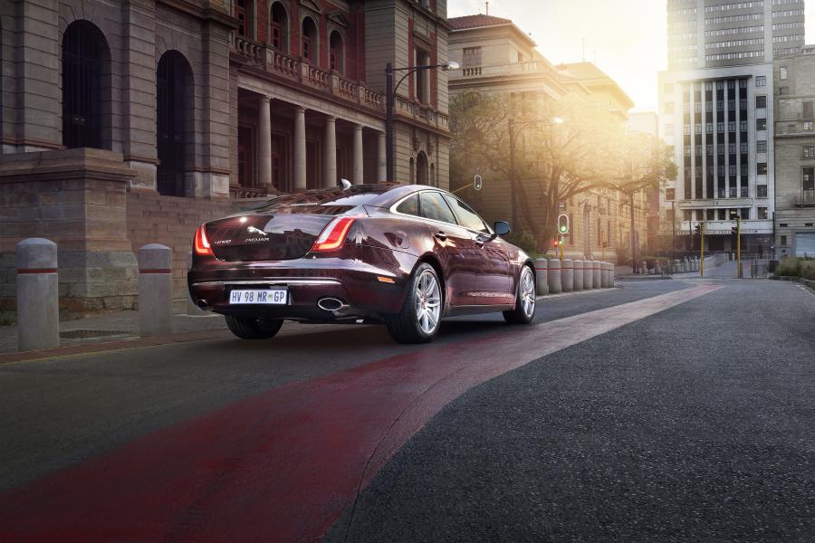  Jaguar XJ50 (X351) 2019 года  (ZA) (фото 13 из 16)